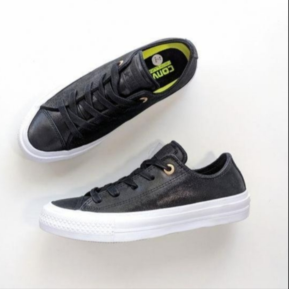 Converse CTAS II OX Black/White Leather Women's 5.5